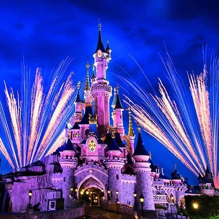 Luxury Brand New Art Deco Disneyland Chalifert Exterior foto